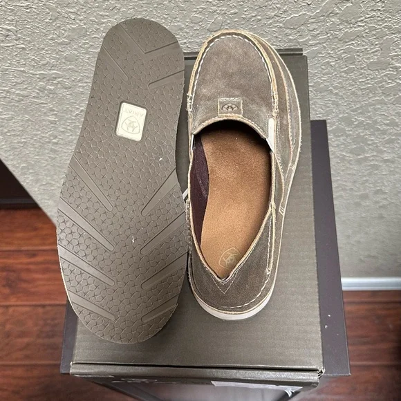 Ariat Women's Cruiser Slip Ons - Picture 6 of 8